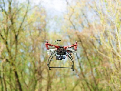 Estos drones son capaces de replantar hasta 25.000 árboles al día
