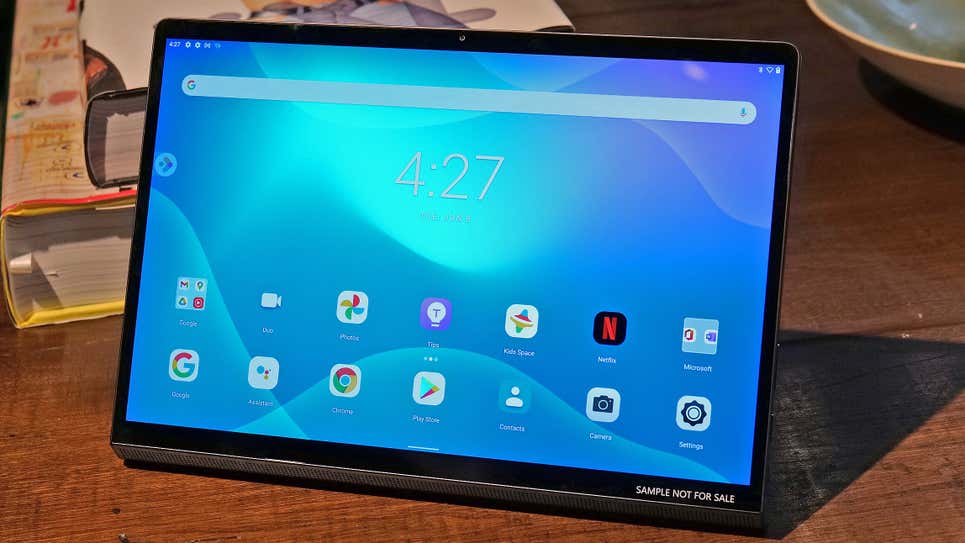 Lenovo presenta una nueva tableta que funciona como monitor externo