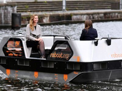 Roboats, la primera flota de barcos robóticos autónomos del mundo a gran escala en los canales de Ámsterdam