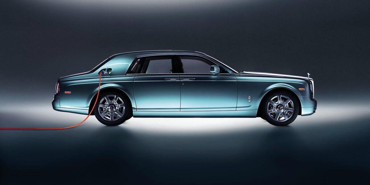 Rolls-Royce Silent Shadow, el vehículo eléctrico más lujoso de la historia en marcha