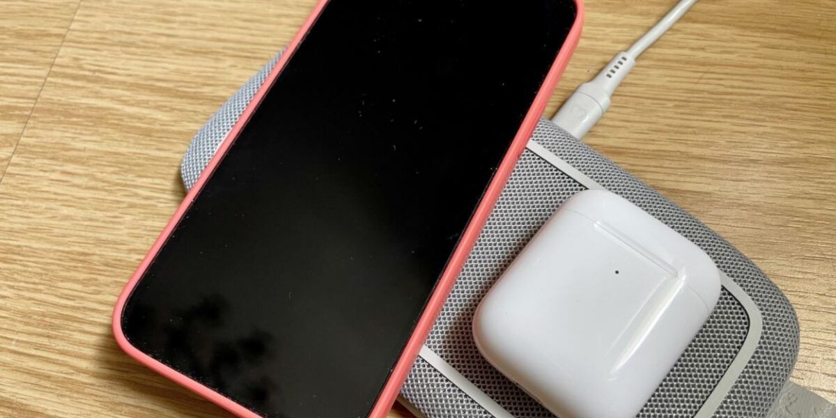 Esta es la Base Duo de Fresh ‘n Rebel: carga inalámbrica para dos dispositivos Apple