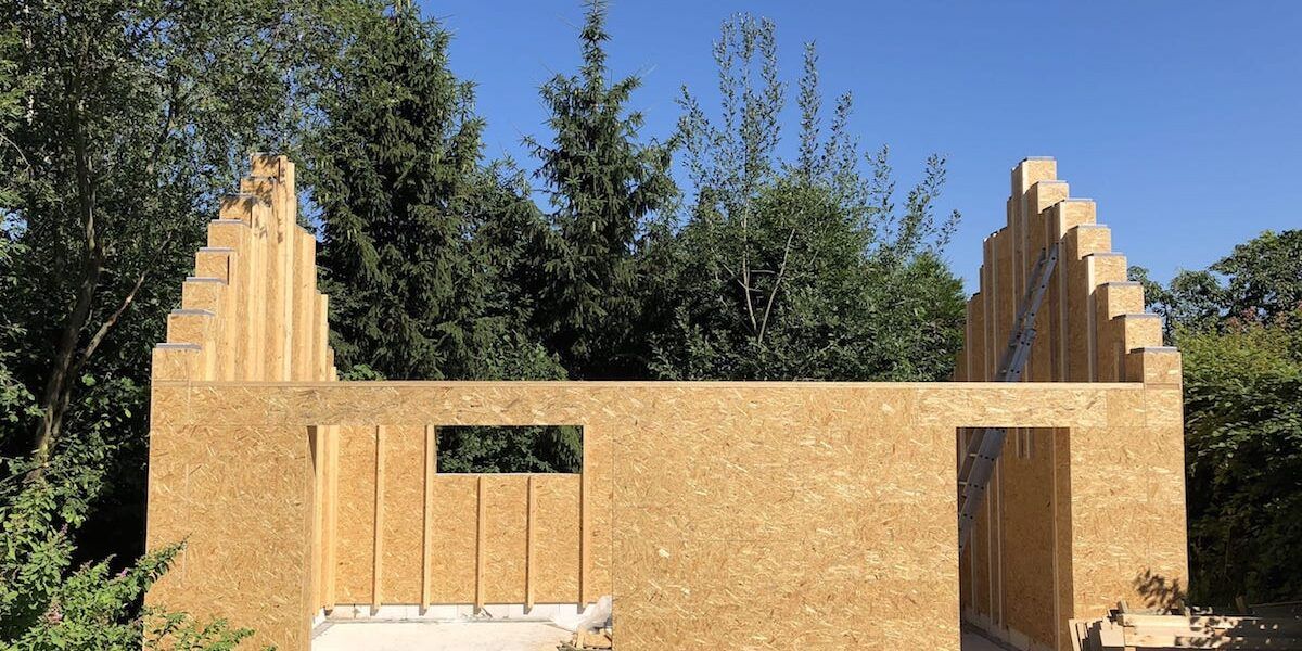 Sistema de construcción de casas de madera tipo LEGO tan fácil como armar un mueble