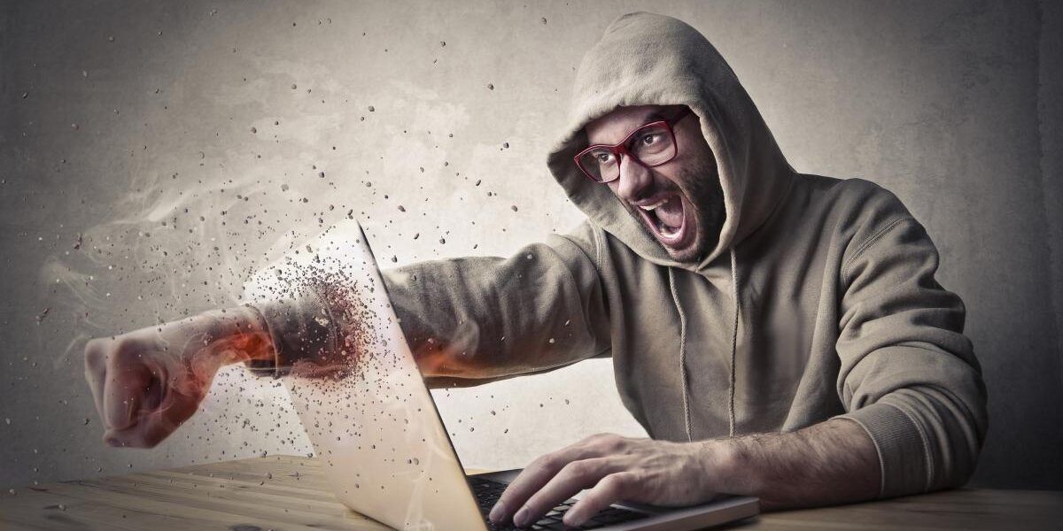 Errores comunes de mantenimiento en Windows 10 que pueden dañar tu PC, y cómo evitarlos